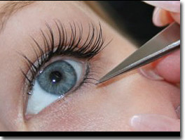 http://www.dazzlingeyelashextensions.com website
