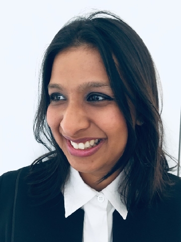 Ms Lucy Khan FRCSED Breast Surgeon