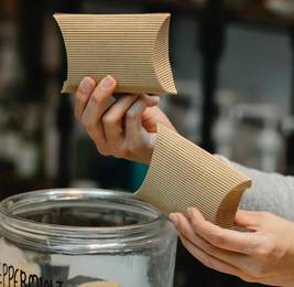 Sustainable Beauty: Eco friendly Packaging