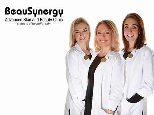 https://skinbydrcaroline.co.uk/ website